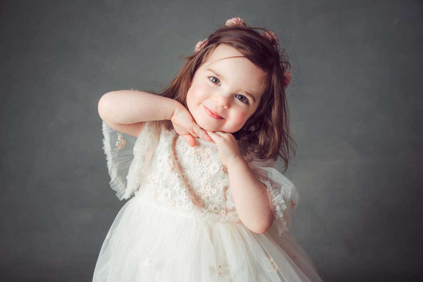 Baby & Toddler Photography | Saying Cheese | Studio27